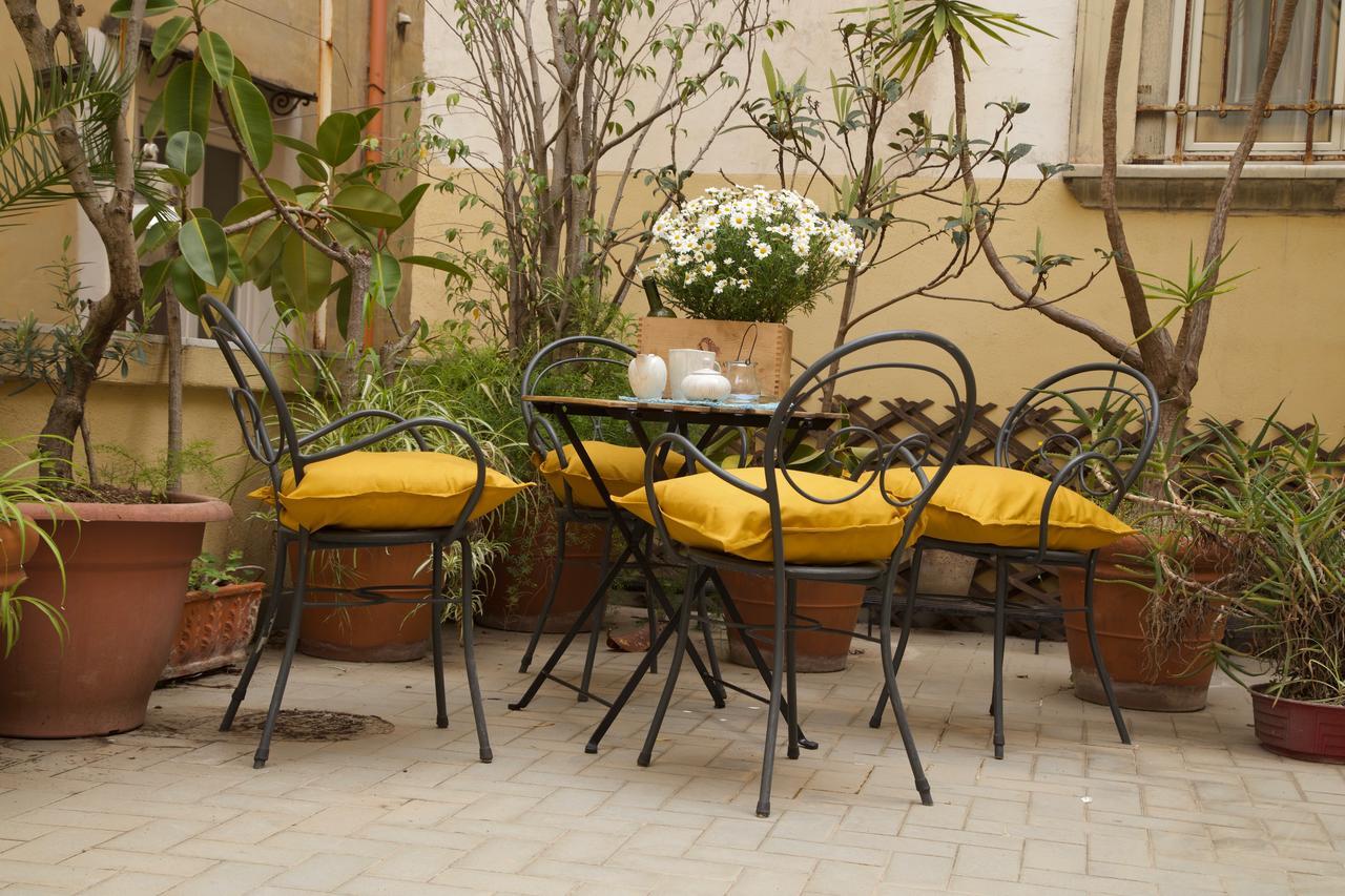 La Terrazza Di Dante Bed and Breakfast Nápoles Exterior foto